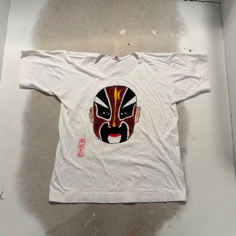 Vintage Maple Leaf Chinese Opera Mask Graphic T-Shirt White Single Stitch Small